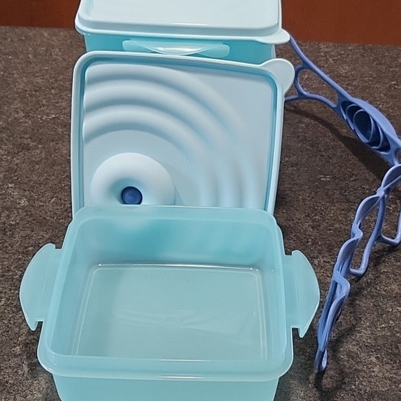 EXCLUSIVE CrystalWave Goody Box Set - Picture 5 of 6